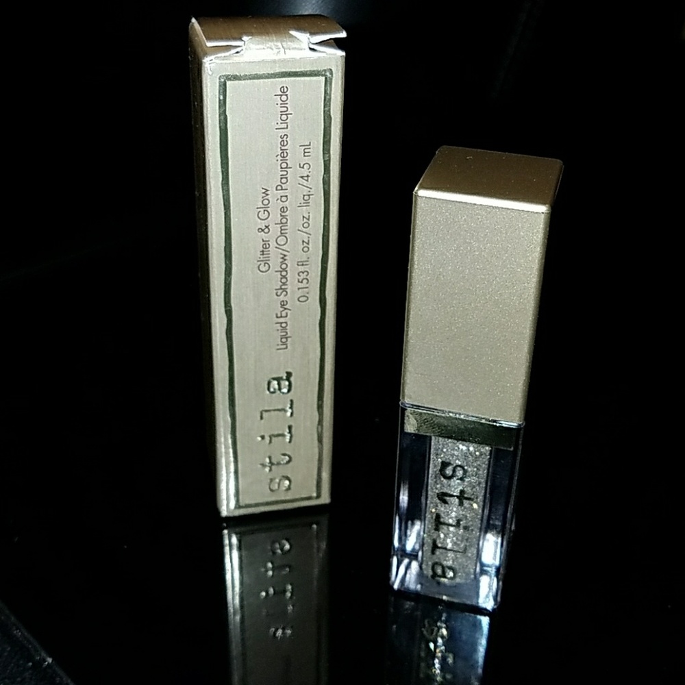 Stila Glitter & Glow Liquid Shadow/ Diamond Dust